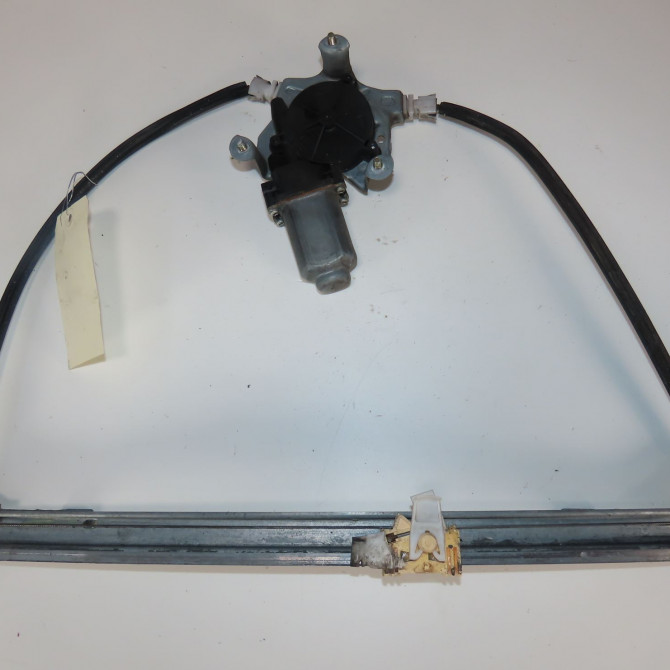 Mecanisme+moteur leve-glace avg occasion  Renault CLIO II (BB_, CB_) 1.5 dci (b/cb07) (2001-2009) 3 portes   7700842247  4