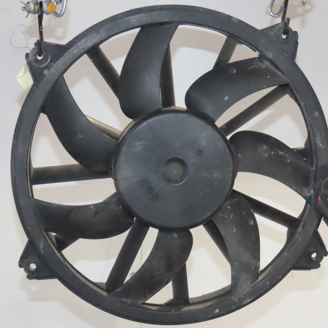 Moteur ventilateur radiateur occasion  Peugeot 5008 (0U_, 0E_) 1.6 hdi (2010-2017) 5 portes   9828719880  1