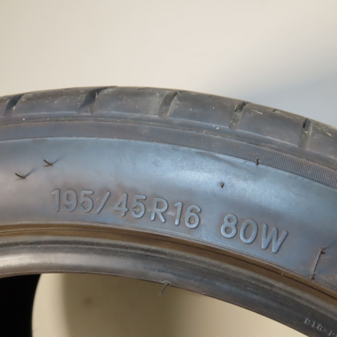 Pneus occasion  Mazda 2 (DY) 1.4 cd (2003-2007)   195/45R16  3