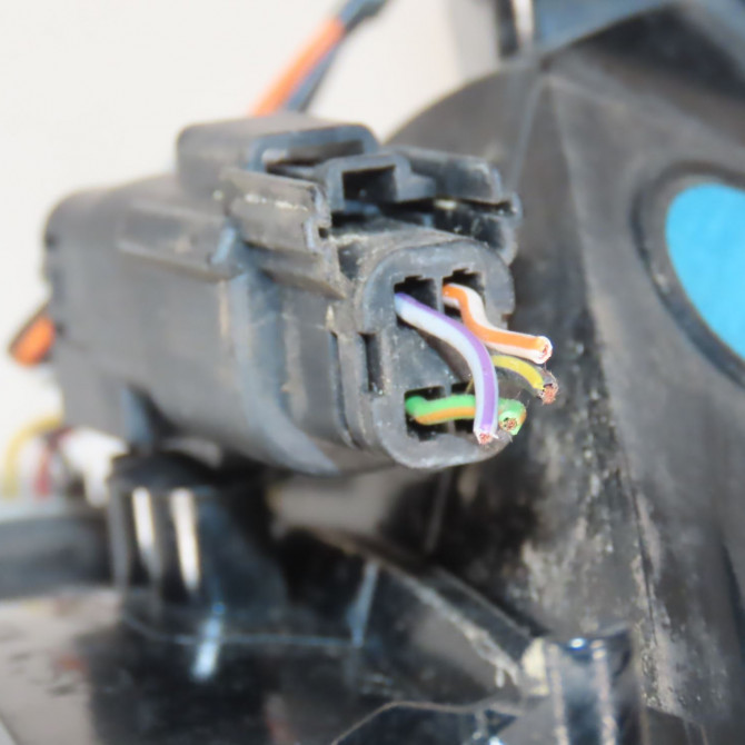 Feu arrière droit occasion  Ford FIESTA VII (HJ, HF) 1.0 ecoboost (2017)   2687484  4