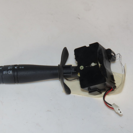 Commande eclairage occasion  Renault KANGOO (KC0/1_) 1.5 dci (kc08, kc09) (2002)   8200379527 