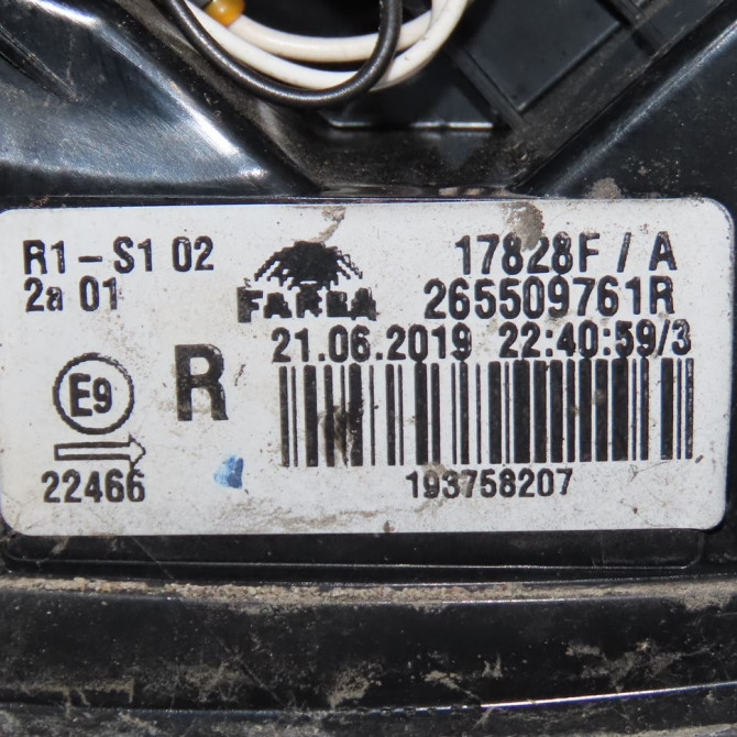 Feu arrière droit occasion  Renault CLIO V (B7_) 1.0 tce 100 (b7mt) (2019)   265509761R  2