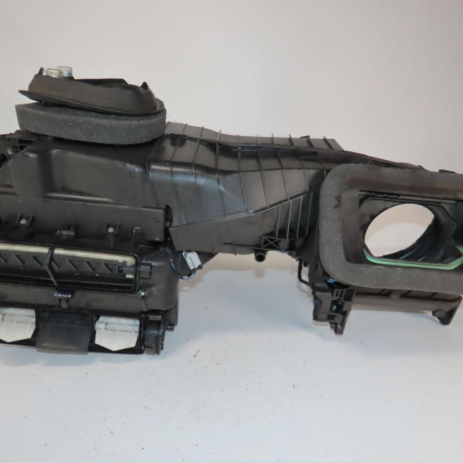 Bloc de chauffage complet occasion  Audi TT (8J3) 2.0 tfsi (2006-2010)   8J1820003C  3