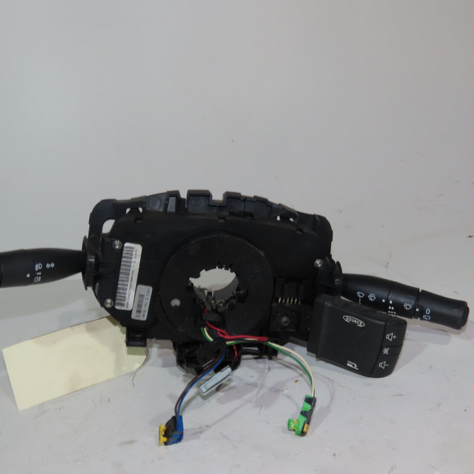 Bloc commodos occasion  Renault MEGANE II (BM0/1_, CM0/1_) 1.6 16v (bm0c, cm0c) (2002-2008)   820021646229  1