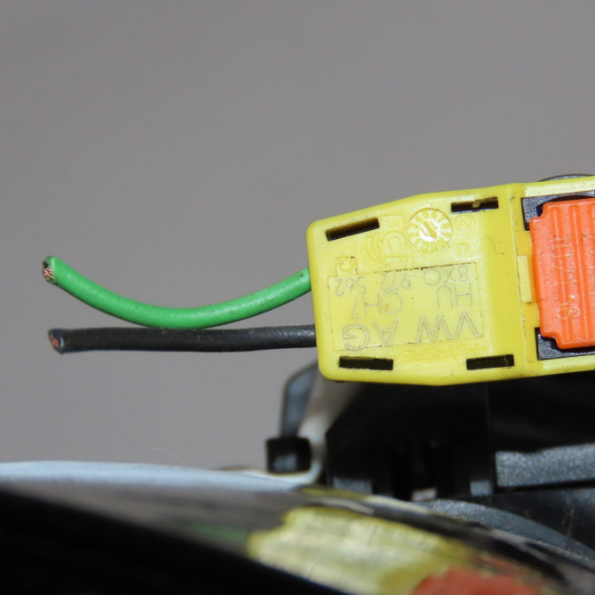 Ceinture avant gauche occasion  Volkswagen vw POLO V (6R1, 6C1) 1.6 tdi (2009) 5 portes   6R4857705BRAA  3