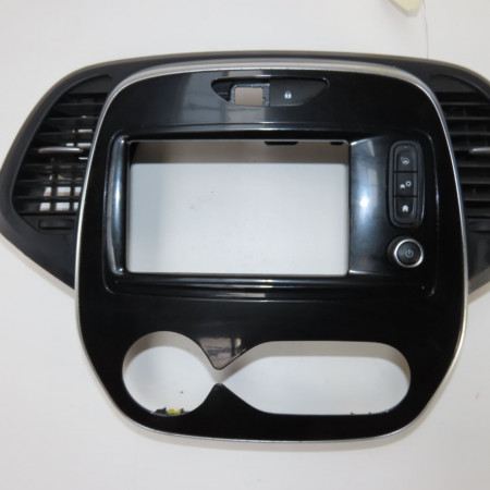 Console occasion  RENAULT CAPTUR Phase 2 04-2017->... 1.2i 120ch   682701605R 