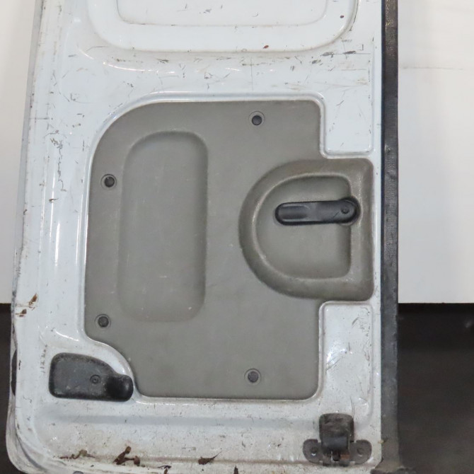 Porte battante arrière droite occasion  Renault KANGOO Express (FC0/1_) 1.5 dci (2005) 4 portes   7752233583  5