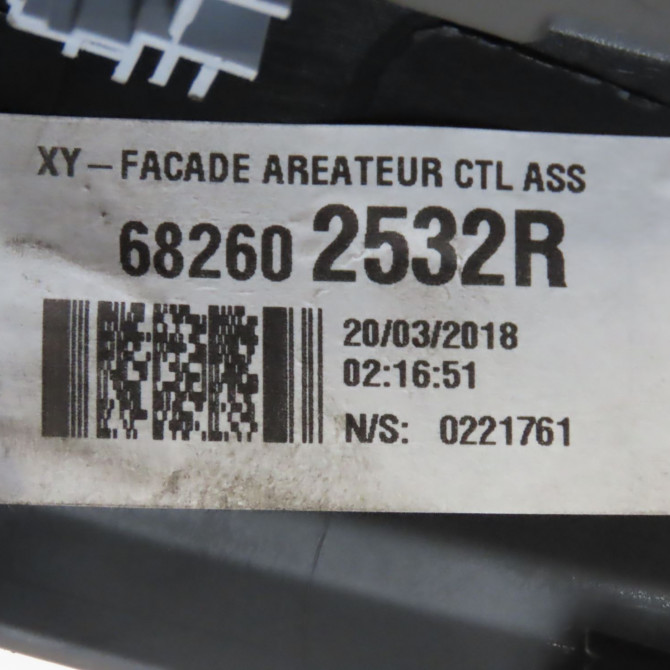 Console occasion  Renault CAPTUR I (J5_, H5_) 1.2 tce 120 (2013)   682701605R  3