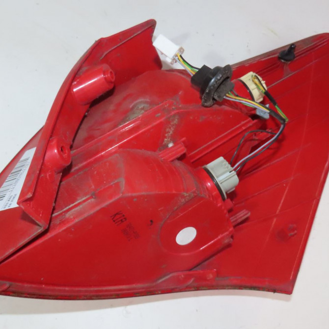 Feu arrière gauche occasion  Kia VENGA (YN) 1.4 crdi 90 (2010)   924011P000  2