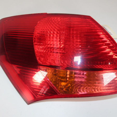 Feu arrière gauche occasion  Kia VENGA (YN) 1.4 cvvt (2010)   924011P000 