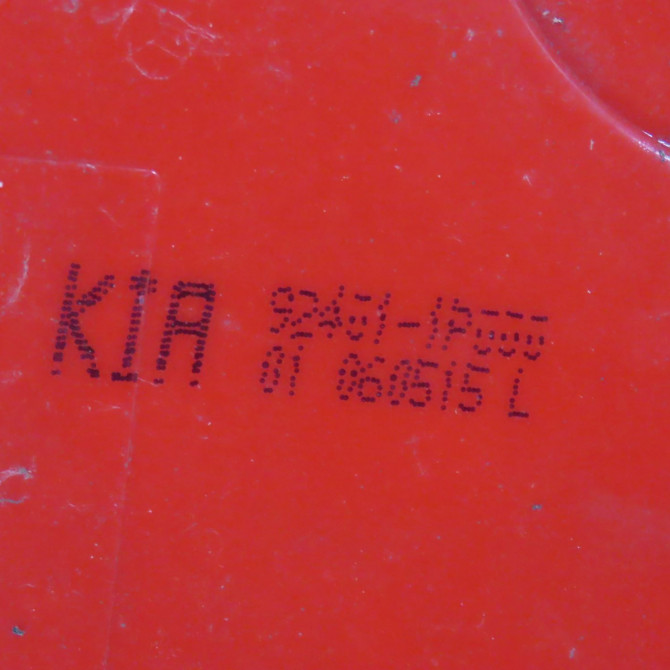 Feu arrière gauche occasion  Kia VENGA (YN) 1.4 cvvt (2010)   924011P000  2