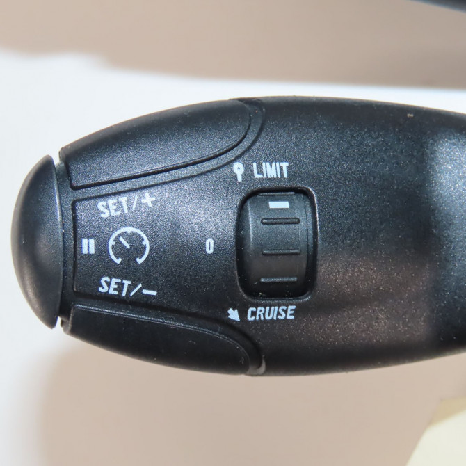 Bloc commodos occasion  Peugeot 208 I (CA_, CC_) 1.6 hdi (2012)   98081769ZD  3