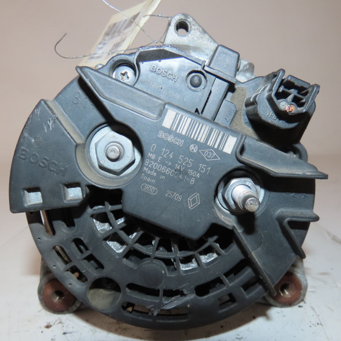 Alternateur occasion  Renault SCÉNIC III (JZ0/1_) 1.9 dci (jz0j, jz1j, jz1k, jz1s) (2009)   8200660041  3