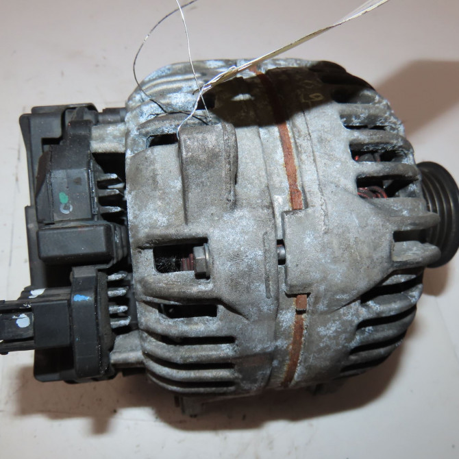 Alternateur occasion  Renault SCÉNIC III (JZ0/1_) 1.9 dci (jz0j, jz1j, jz1k, jz1s) (2009)   8200660041  4