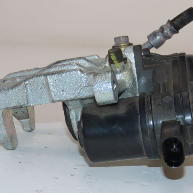 Etrier de frein arrière droit occasion  Kia CEED (CD) 1.5 t-gdi (2021)   58311G4A50  2