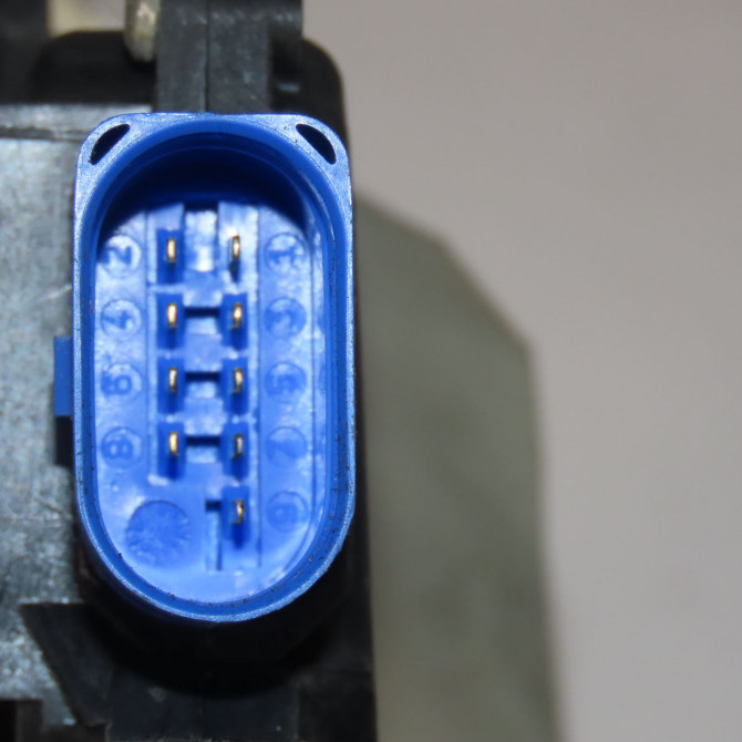 Serrure porte avg occasion  Audi A3 (8P1) 1.9 tdi (2003-2010) 3 portes   4E1837015  6