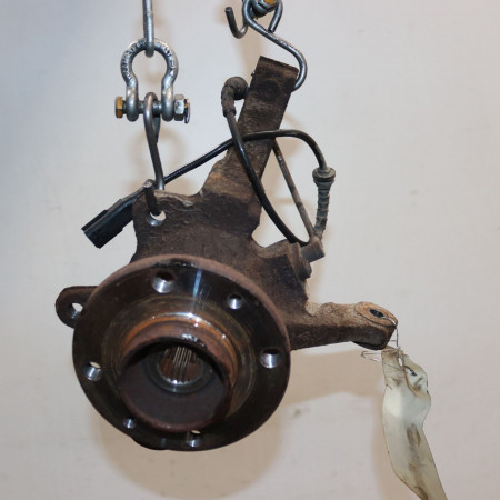 Fusee avg occasion  Renault CLIO II (BB_, CB_) 1.2 16v (bb05, bb0w, bb11, bb27, bb2t, bb2u, bb2v, cb05,... (2001-2016) 3 portes   8200207307 