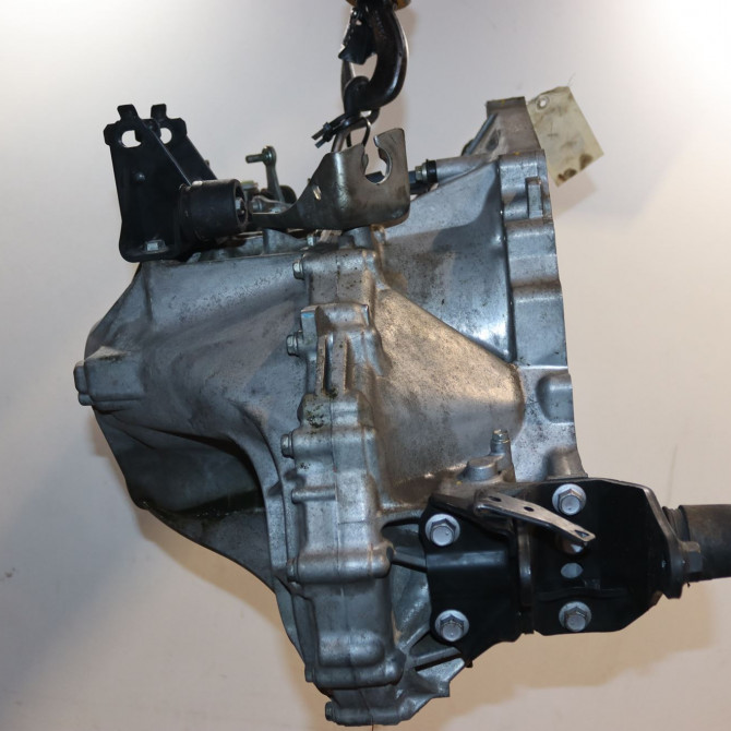 Boîte à vitesse mecanique occasion  Toyota AURIS (_E15_) 2.0 d-4d (ade150_) (2006-2012)   3030012B30  4