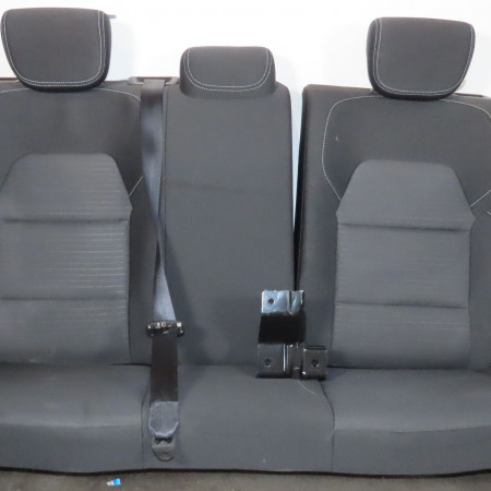 Kit banquette arrière complète occasion  Renault ARKANA I (LCM_, LDN_) 1.6 e-tech 145 (ldmu) (2020) 5 portes   886208298R 