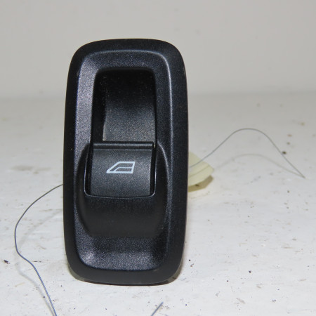 Commande lève-glace porte avant droite occasion  Ford FIESTA VI (CB1, CCN) 1.4 tdci (2010-2012) 3 portes   1823466 