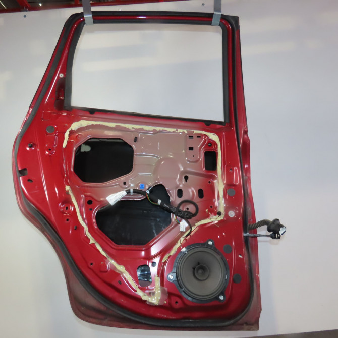 Porte arrière gauche occasion  Nissan NOTE (E12) 1.5 dci (2013)   H2A013VVMA  3