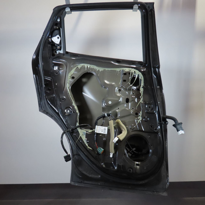 Porte arrière gauche occasion  Nissan JUKE (F15) 1.5 dci (2010) 5 portes   H2A01BA6MC  3