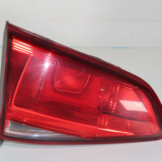 Feu arrière interieur gauche occasion  Volkswagen vw GOLF VII (5G1, BQ1, BE1, BE2) 1.6 tdi (2012-2017)   5G0945093AC  1