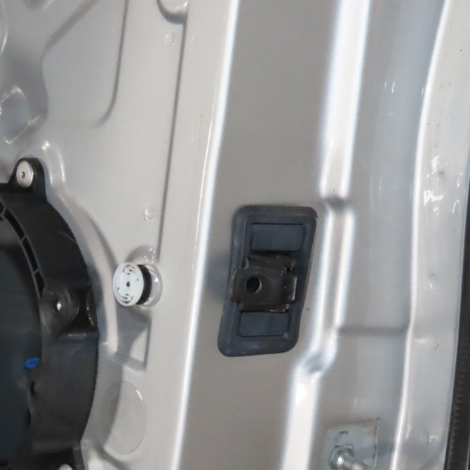 Porte arrière gauche occasion  Renault CAPTUR I (J5_, H5_) 1.3 tce 150 (j5nk, j5js) (2018)   821015795R  4