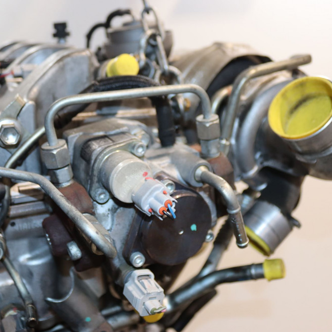 Moteur diesel occasion  Toyota AURIS (_E15_) 2.0 d-4d (ade150_) (2006-2012)   1AD-FTV-0R081  6