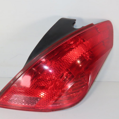 Feu arrière droit occasion  Peugeot 308 I (4A_, 4C_) 1.6 hdi (2007-2014) 5 portes   6351CV 