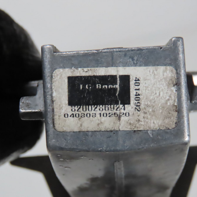 Retroviseur interieur occasion  Renault SCÉNIC II (JM0/1_) 1.9 dci (jm0g, jm12, jm1g, jm2c) (2003-2006)   7701066967  2