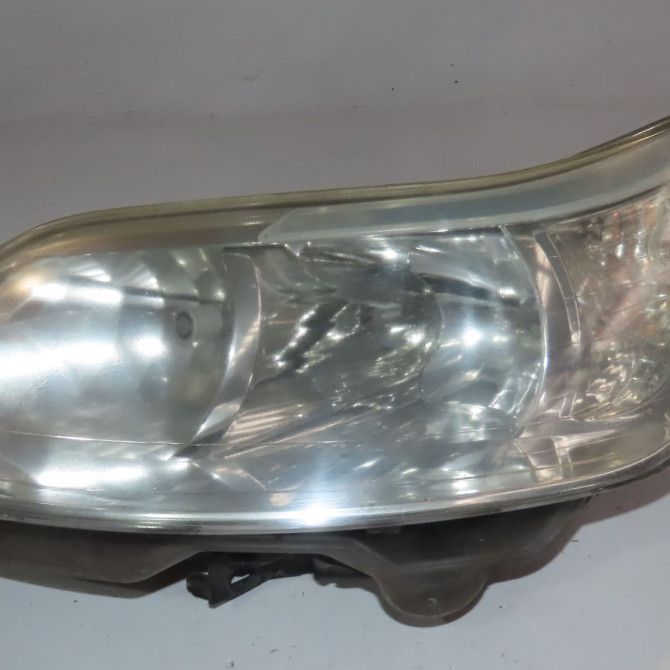Phare gauche occasion  Citroën C4 I (LC_) 1.6 hdi (2004-2011) 5 portes   620853  1