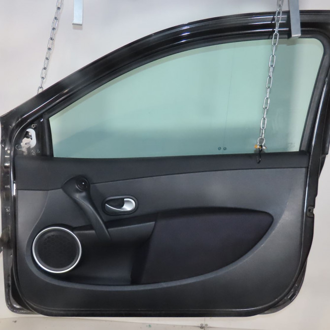 Porte avant droite occasion  Renault CLIO III (BR0/1, CR0/1) 1.5 dci (br17, cr17) (2005-2012) 5 portes   7751476109  2