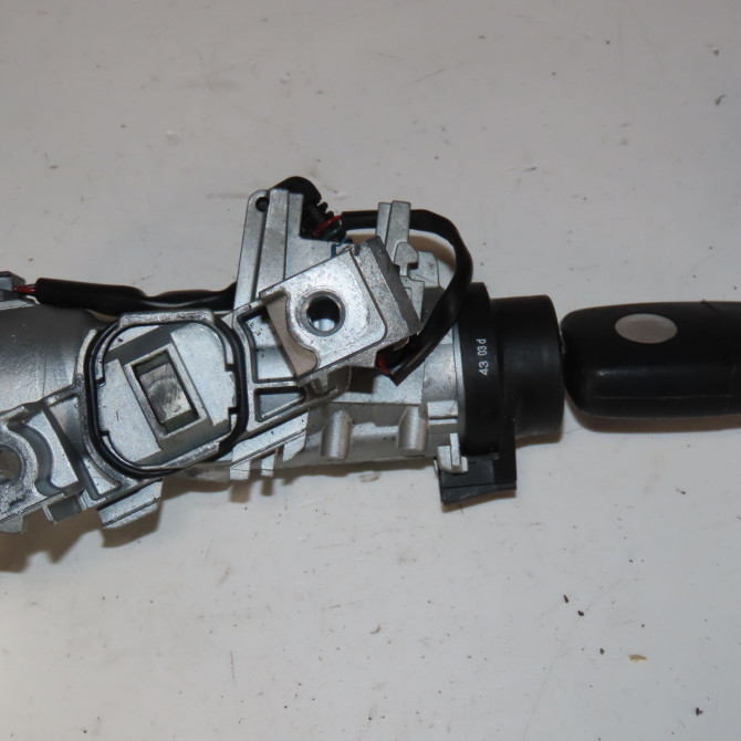 Antivol de direction occasion  Volkswagen vw GOLF V (1K1) 1.9 tdi (2003-2008) 5 portes   1K0905841  1