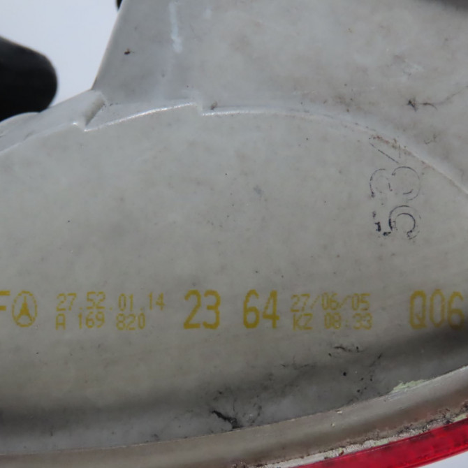 Feu arrière gauche occasion  Mercedes-benz CLASSE B Sports Tourer (W245) B 200 cdi (245.208) (2005-2011)   1698202364  2