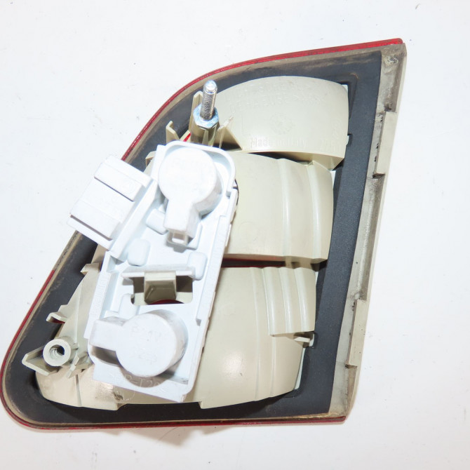 Feu arrière interieur gauche occasion  Mercedes-benz CLASSE B Sports Tourer (W245) B 200 cdi (245.208) (2005-2011)   1698201564  3