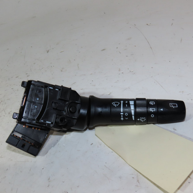 Commande essuie glace occasion  Hyundai I20 I (PB, PBT) 1.2 (2008-2012)   934201J110  1