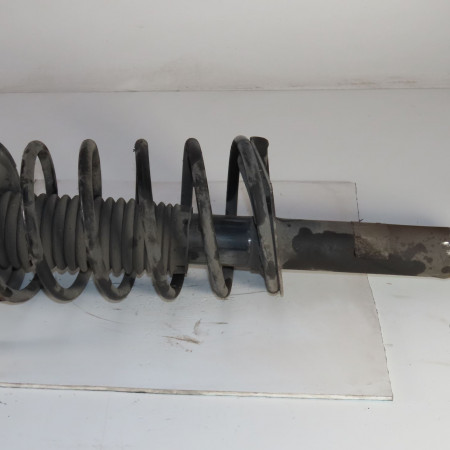 Amortisseur avant gauche occasion  PEUGEOT 205 205 Phase 2 1987-07-01->1998-12-31 1.8 D   5202L7 