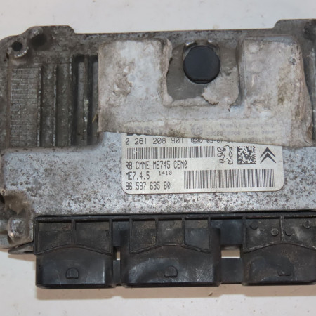 Calculateur moteur occasion  Peugeot 206 CC (2D) 1.6 16v (2dnfuf, 2dnfur) (2000-2007) 2 portes   9659763580 
