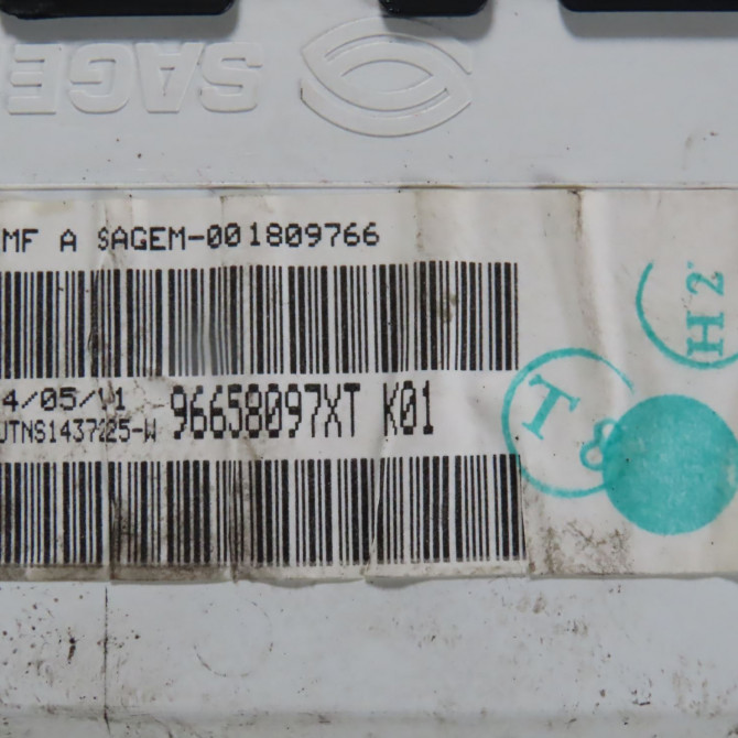 Afficheur digital occasion  Peugeot 206+ (2L_, 2M_) 1.4 hdi eco 70 (2009-2013) 5 portes   96658097XT  2