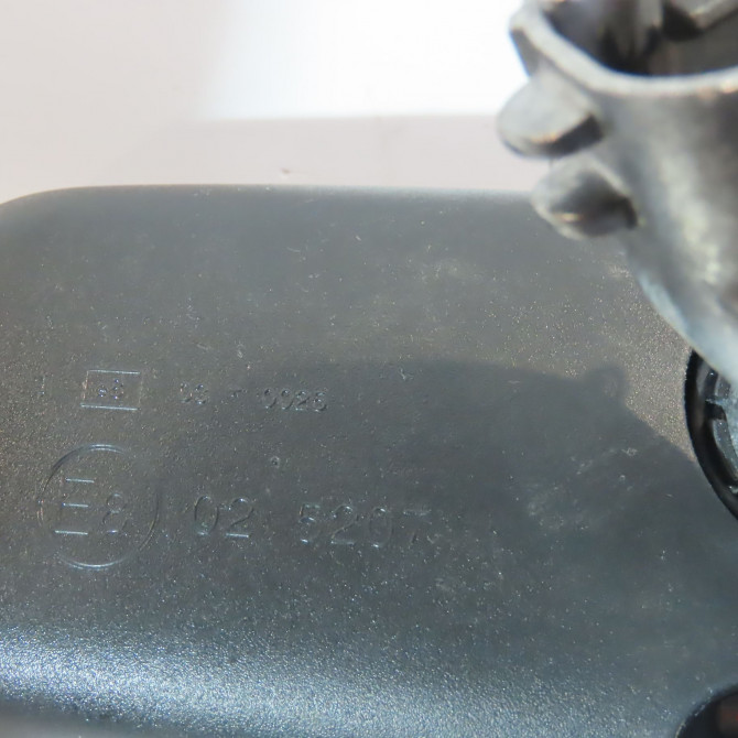 Retroviseur interieur occasion  Peugeot 2008 I (CU_) 1.2 thp 110 / puretech 110 (2015) 5 portes   815489  2