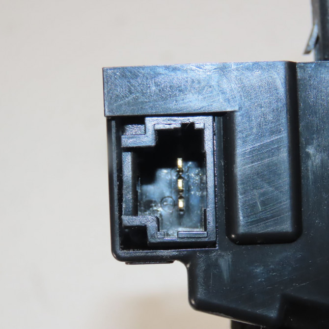 Serrure coffre arrière occasion  Peugeot RCZ 2.0 hdi (2010-2015)   8719G8  4