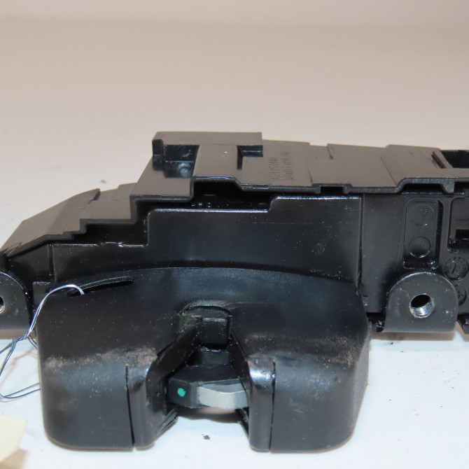 Serrure coffre arrière occasion  Peugeot RCZ 2.0 hdi (2010-2015)   8719G8  5