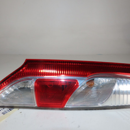 Feu arrière gauche occasion  Renault KANGOO / GRAND KANGOO II (KW0/1_) 1.5 dci 90 (kw05, kw08, kw0g, kw11) (2008)   265557352R 