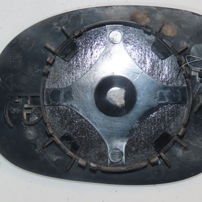 Glace  retroviseur exterieur droit occasion  Citroën C3 Pluriel (HB_) 1.4 hdi (2004) 2 portes   8151GF  2