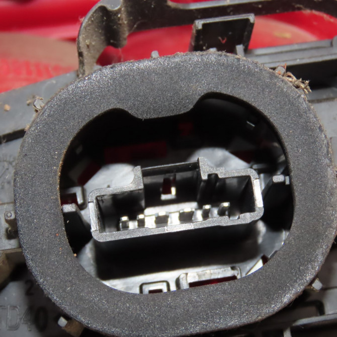 Feu arrière gauche occasion  Citroën C2 (JM_) 1.1 (2003-2012) 3 portes   6350Y0  4