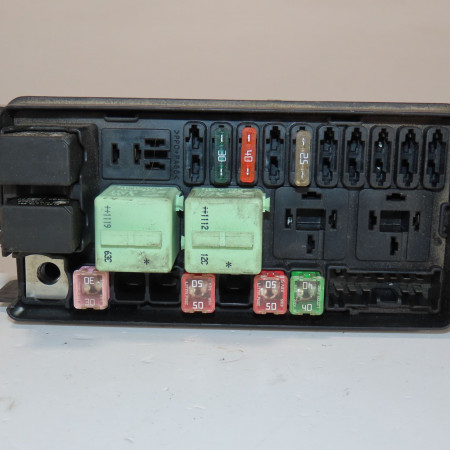 Boite a fusibles occasion  Mini MINI (R56) One d (2010-2013)   61353457583 