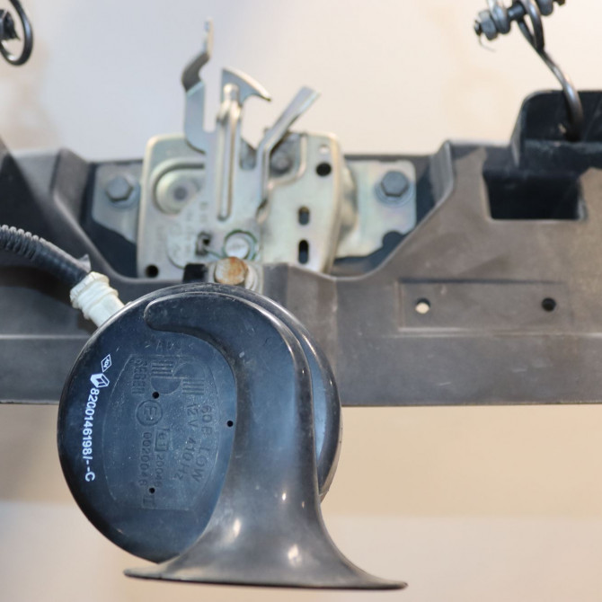 Face avant occasion  Renault MODUS / GRAND MODUS (F/JP0_) 1.5 dci (fp0g, jp0g) (2004)   8200224763  4