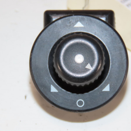 Commande rétroviseurs extérieures électriques occasion  Peugeot PARTNER TEPEE 1.6 hdi (2010)   6490G0 