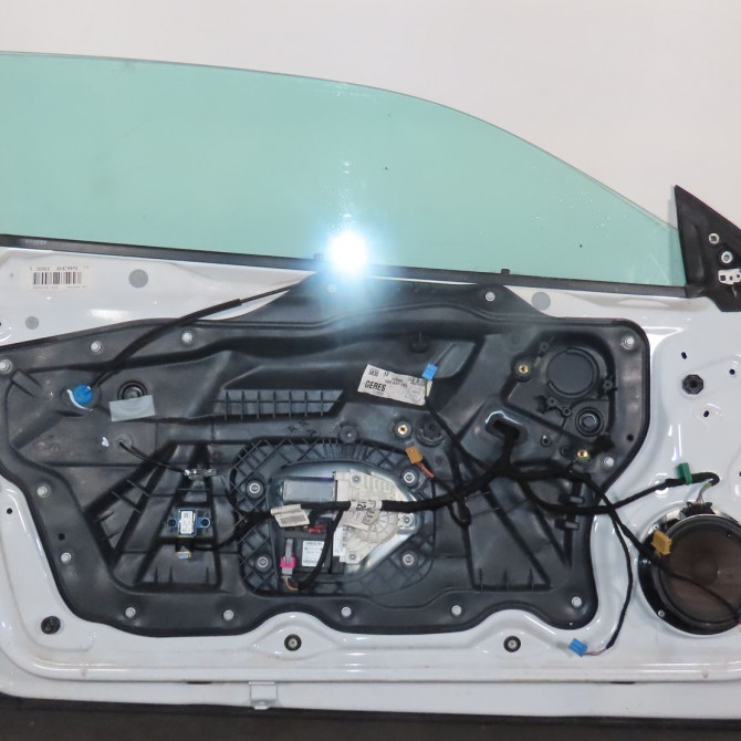 Porte avant gauche occasion  Volkswagen vw SCIROCCO III (137, 138) 2.0 tdi (2010-2017)   1K8831055K  2